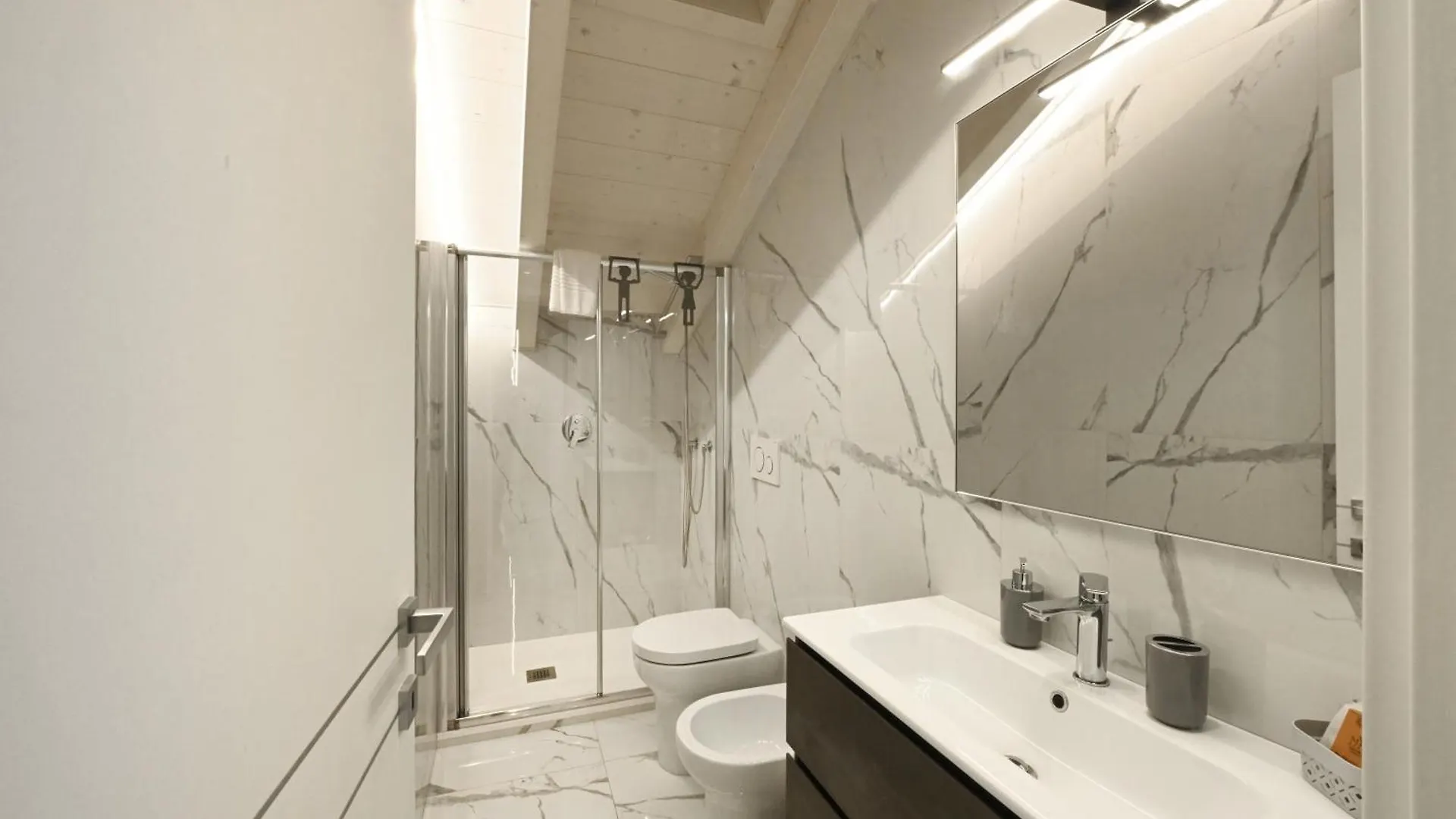 Camere Amely San Remo 0*,  Italië